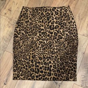 Leopard skirt